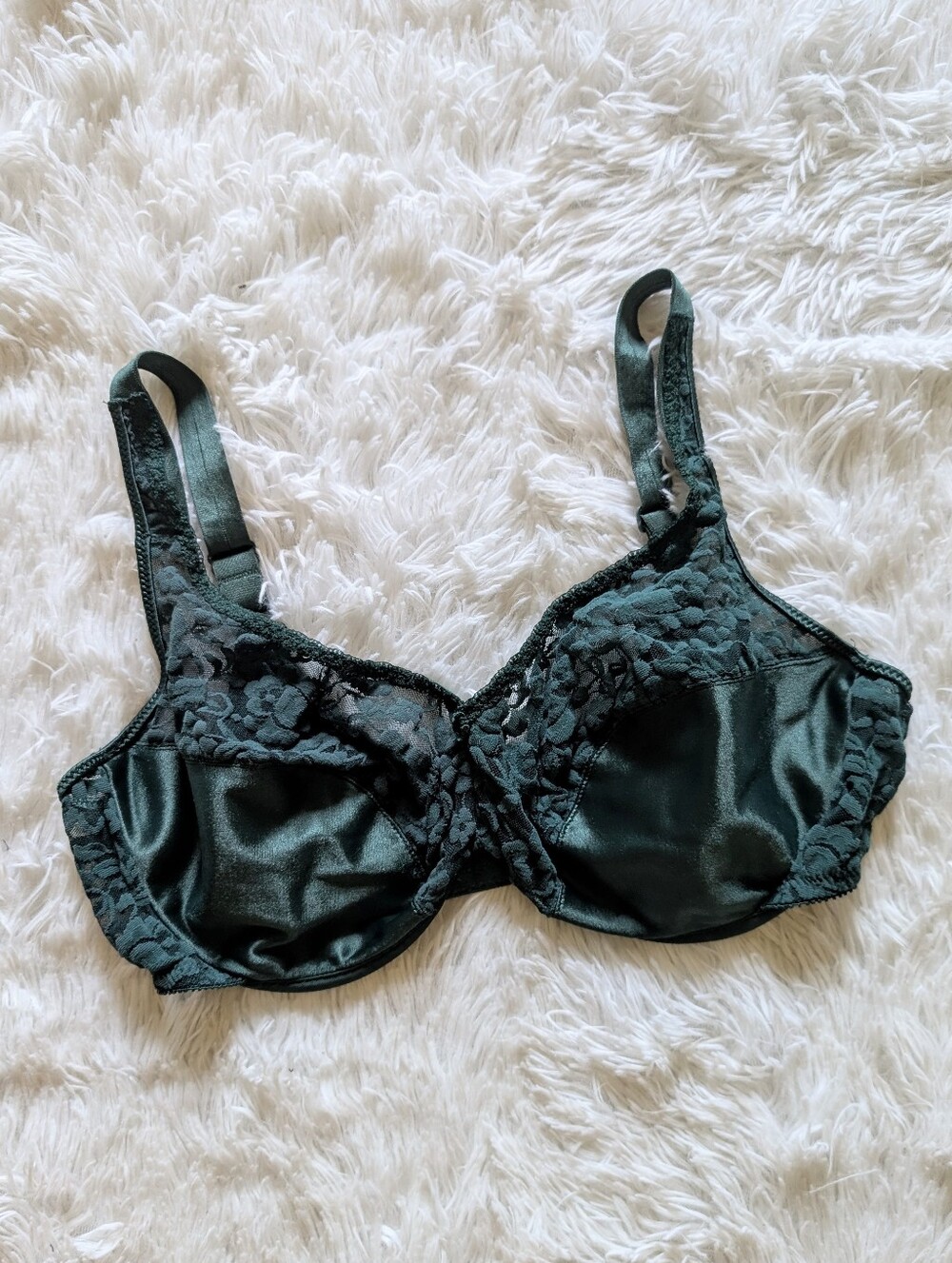 90s Vintage Lily of France Green Satin & Lace Unlined Bra w/ Underwire 36D